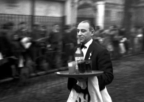 Sartre et le Garçon de Café